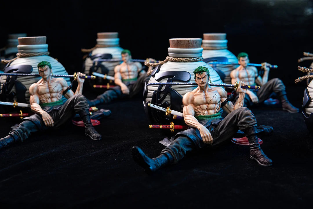 HS Studio - Wine Bottle Roronoa Zoro