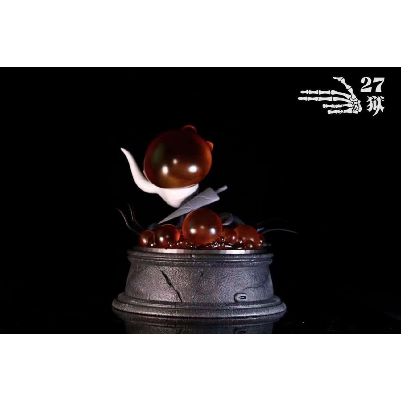 27 Yu Studio - Broken Vessel