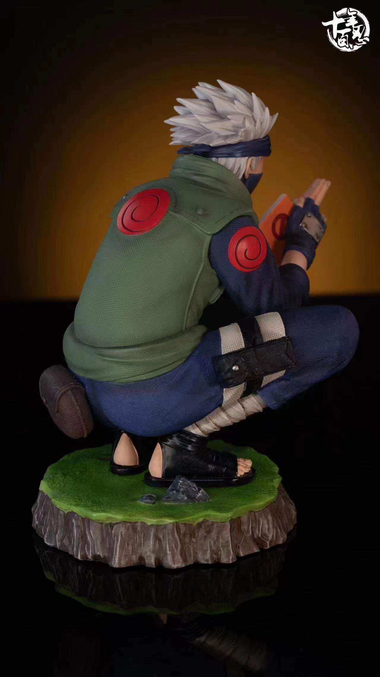 ShiNianBaiRen Studio - Reading Hatake Kakashi / Kancho Hatake Kakashi