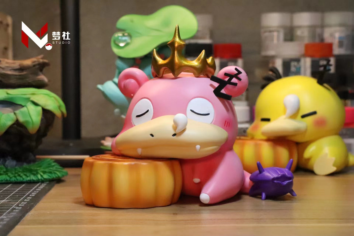 Meng She Studio - Sleepy Crown Slowpoke