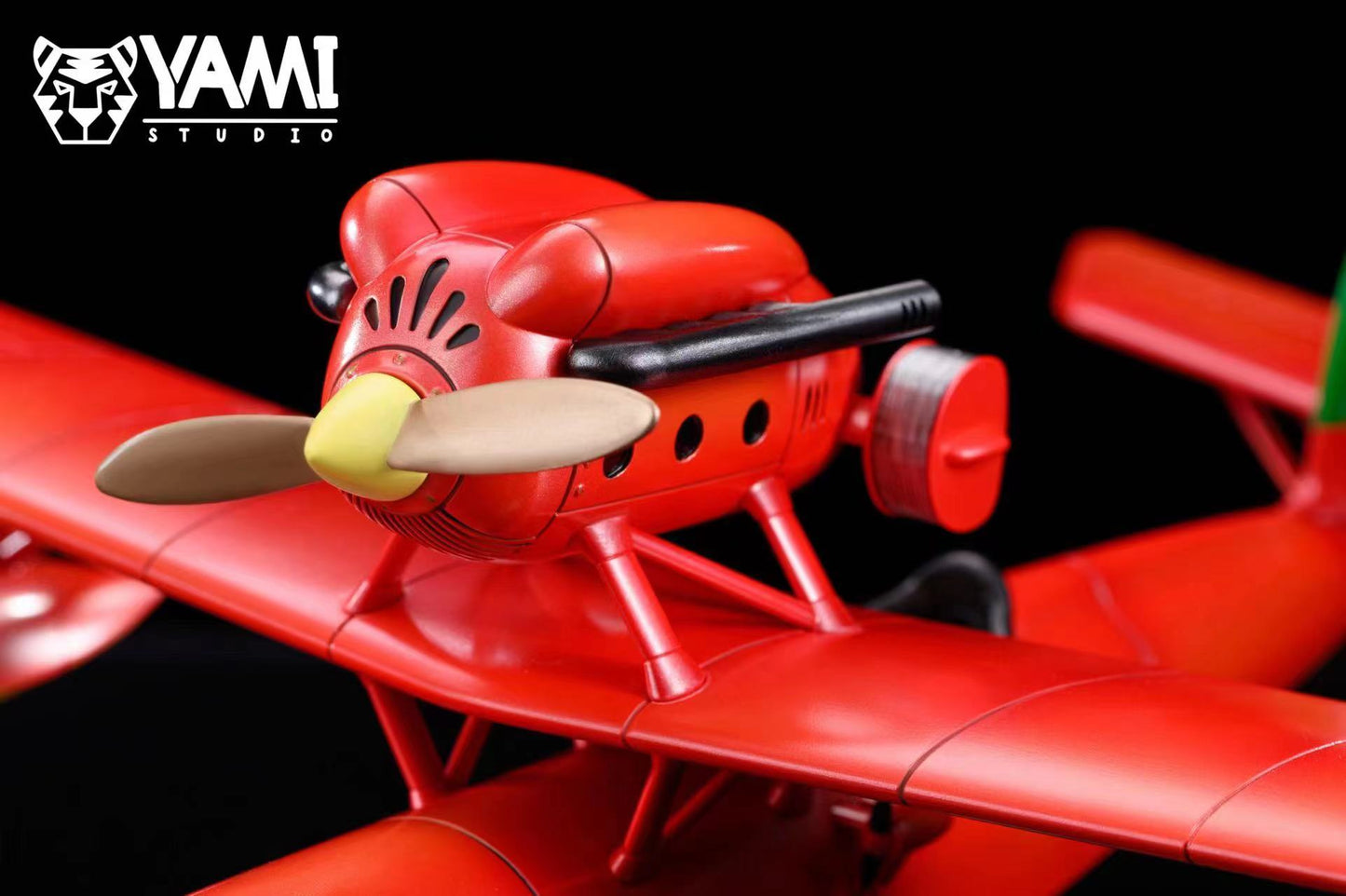 YAMI Studio - Marco Pagot / Red Plane