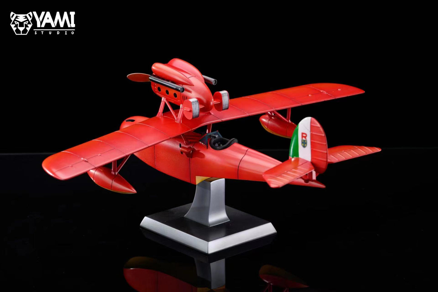 YAMI Studio - Marco Pagot / Red Plane