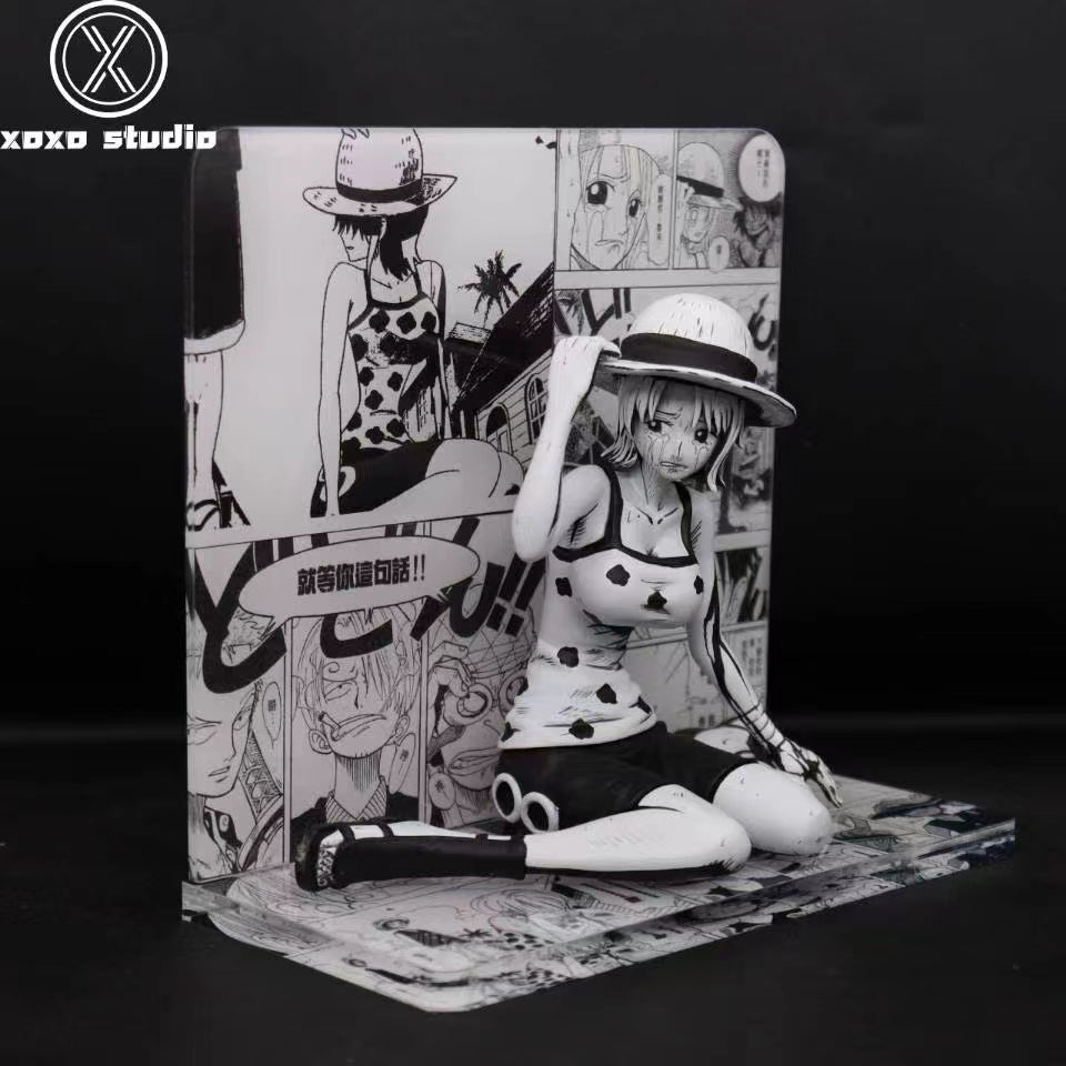 XOXO Studio - Nami Black & White Comic Ver.