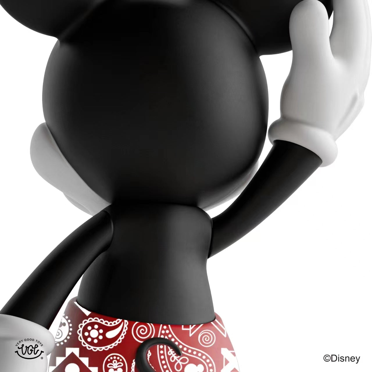 VGT - EGO Mickey Mouse Wearing Paisley 800%