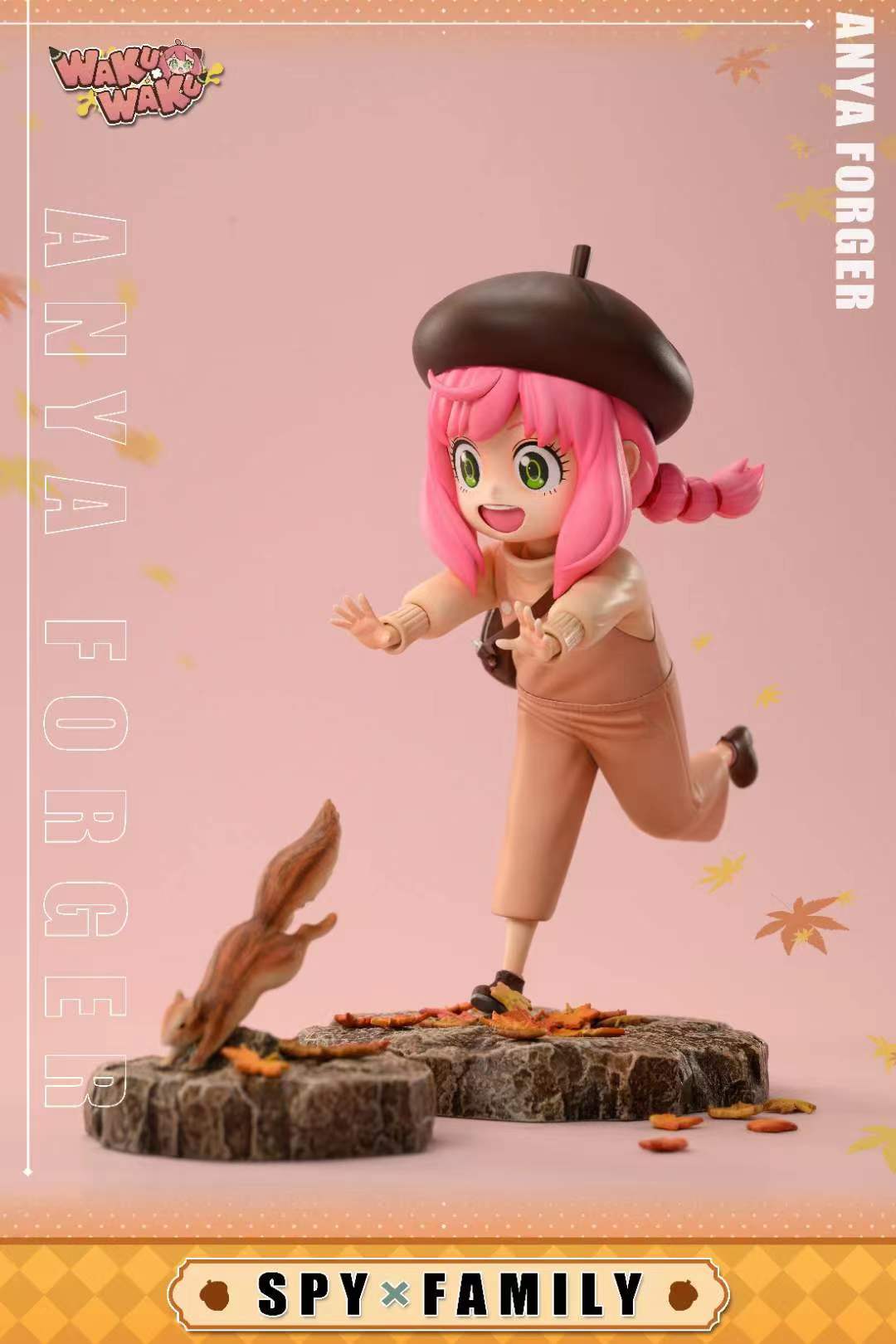 WakuWaku Studio - Chasing Squirrel Anya Forger