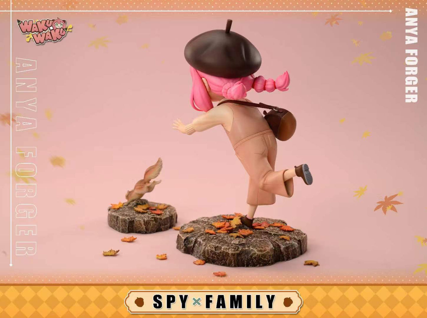 WakuWaku Studio - Chasing Squirrel Anya Forger