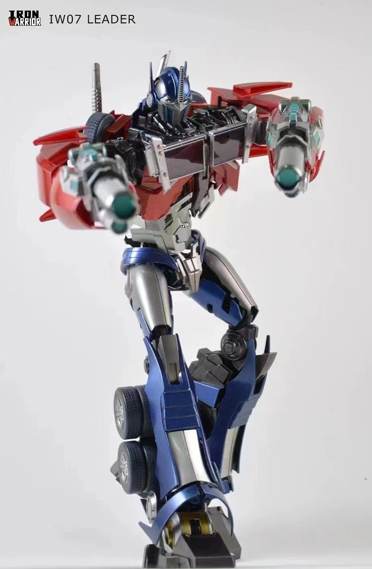 Iron Warrior Studio - Optimus Prime 2.0 IW-07 Leader
