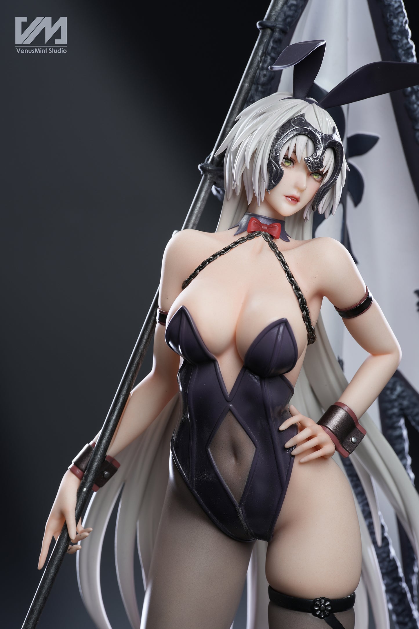 Venus Mint Studio - Bunny Jeanne d'Arc