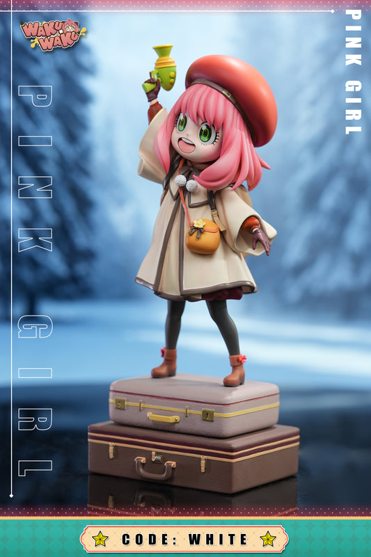 WakuWaku Studio - Anya Forger Gun Girl