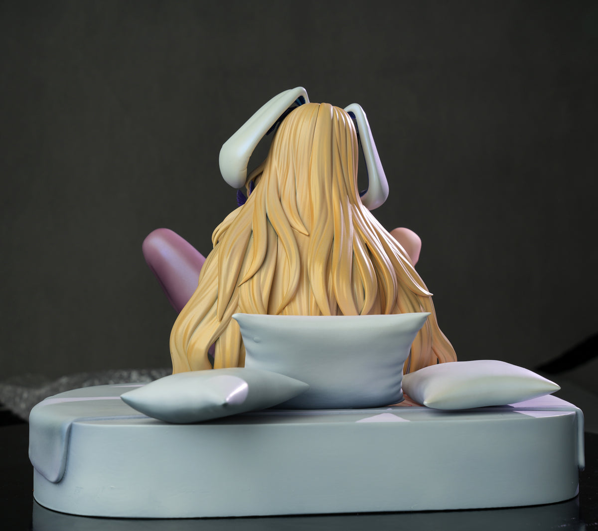 Starengrave Studio - Darian
