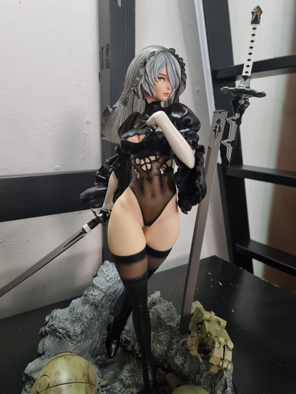 Creation Studio - Nier Automata 2B (2 Colour)