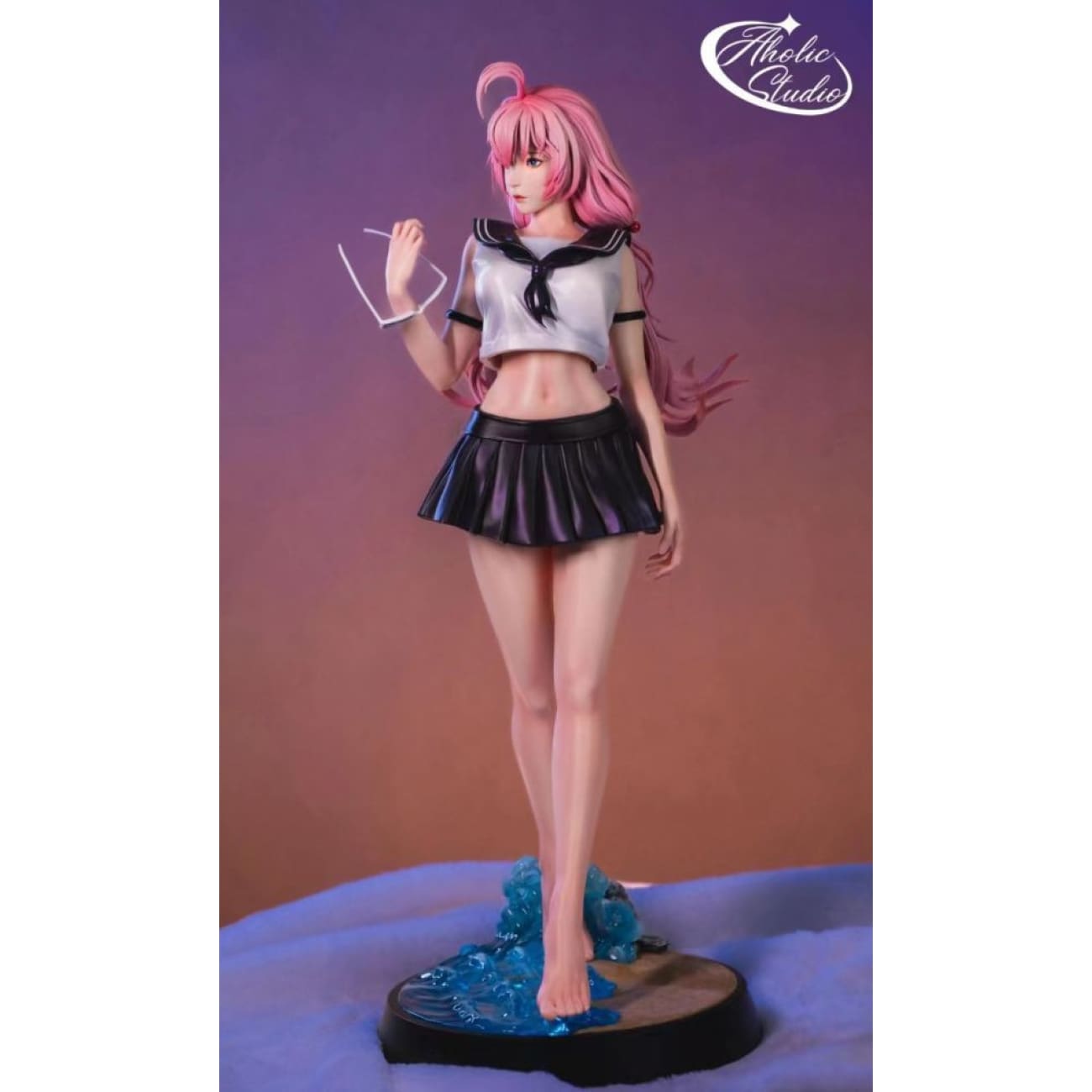 Ahoilc Studio - Takanashi Hoshino