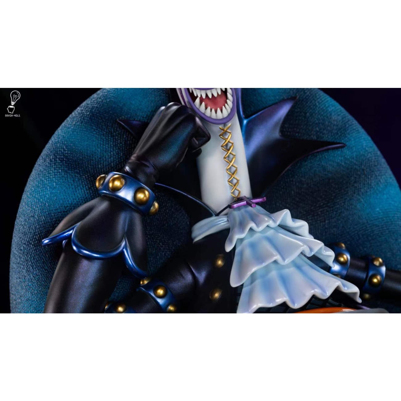 Brain Hole Studio - Sitting Jinbe / Sitting Gecko Moria