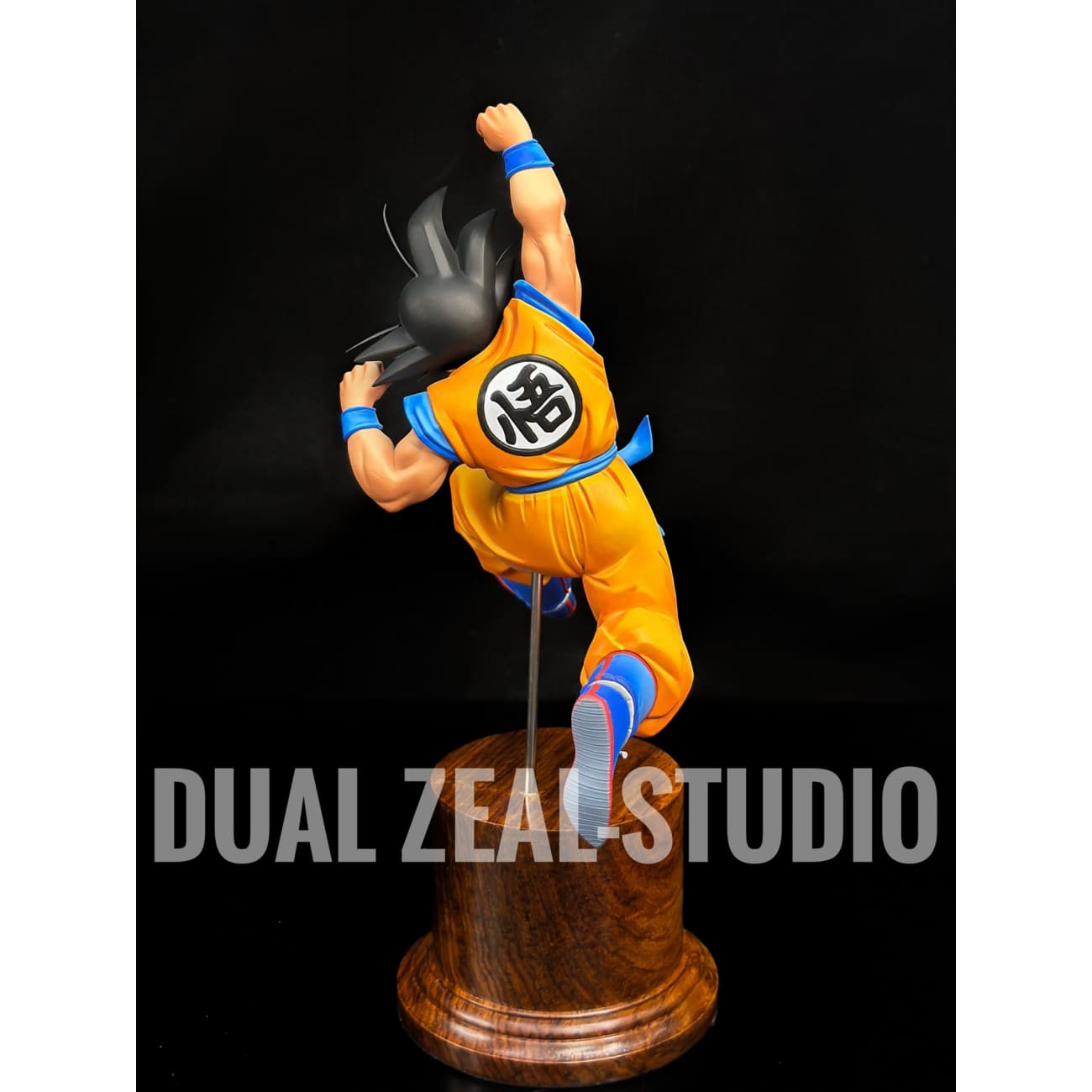 Dual Zeal Studio - Jumping Goku
