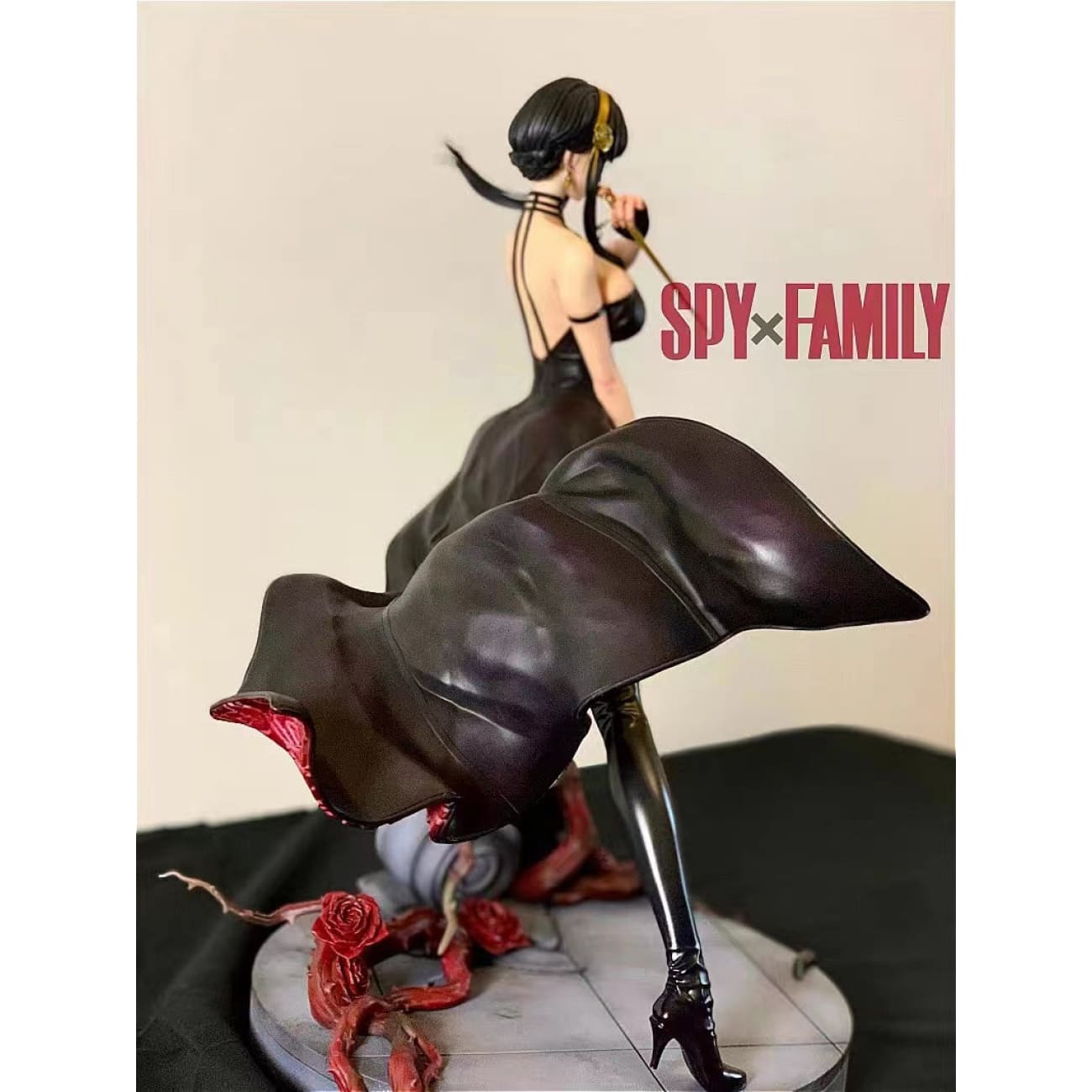 Golden Finger Studio - Yor Forger