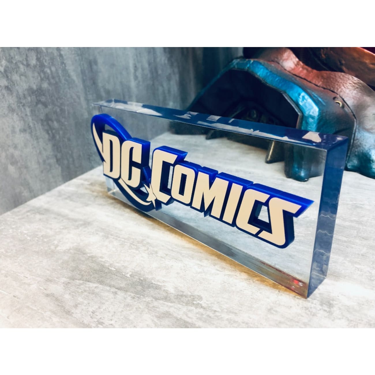 HLD - DC Comics Signboard