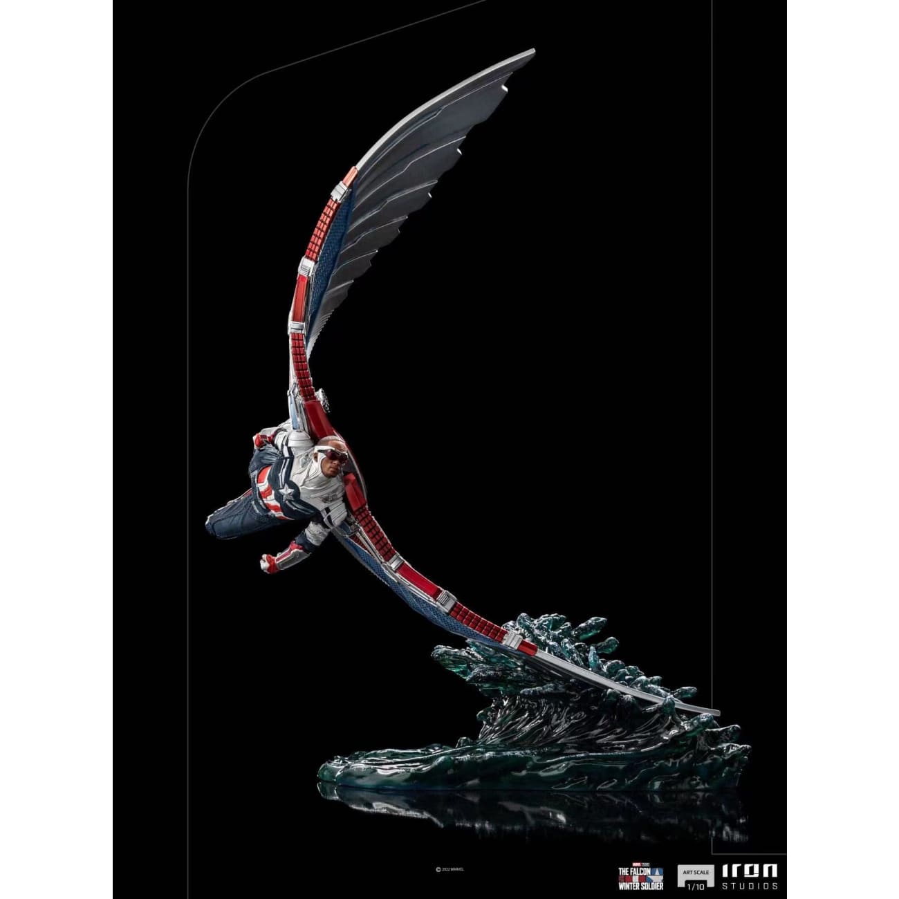 Iron Studio - Falcon
