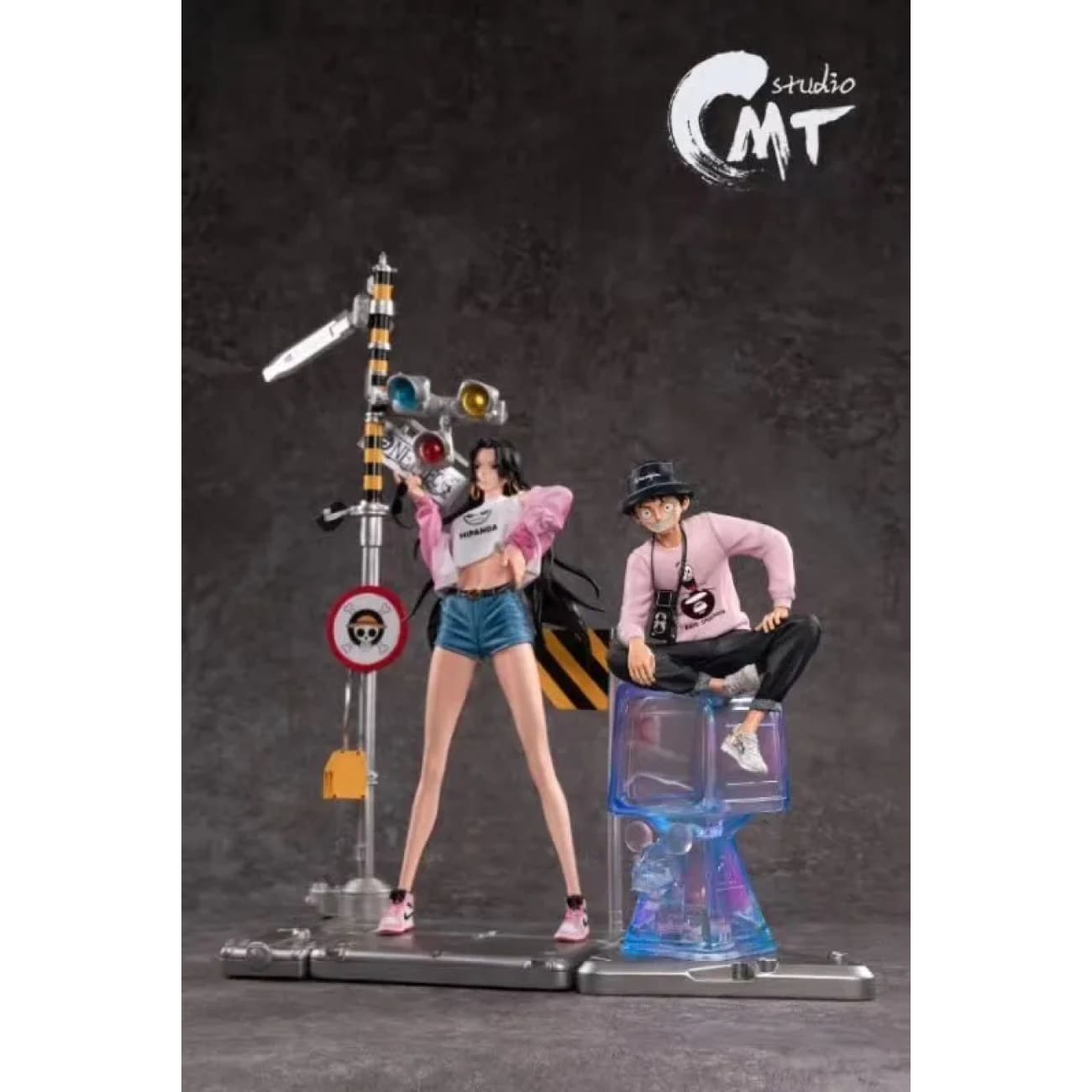 Miss Time Studio - Fashion Luffy
