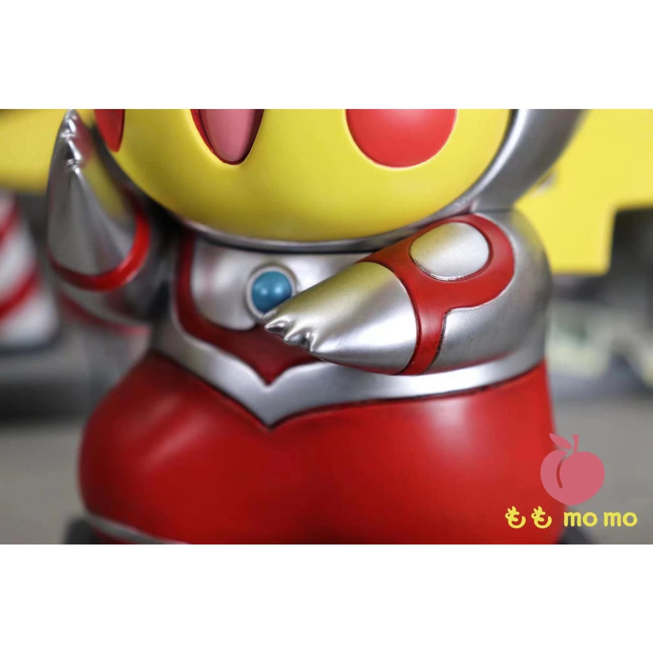 MoMo Studio - Ultraman Pikachu