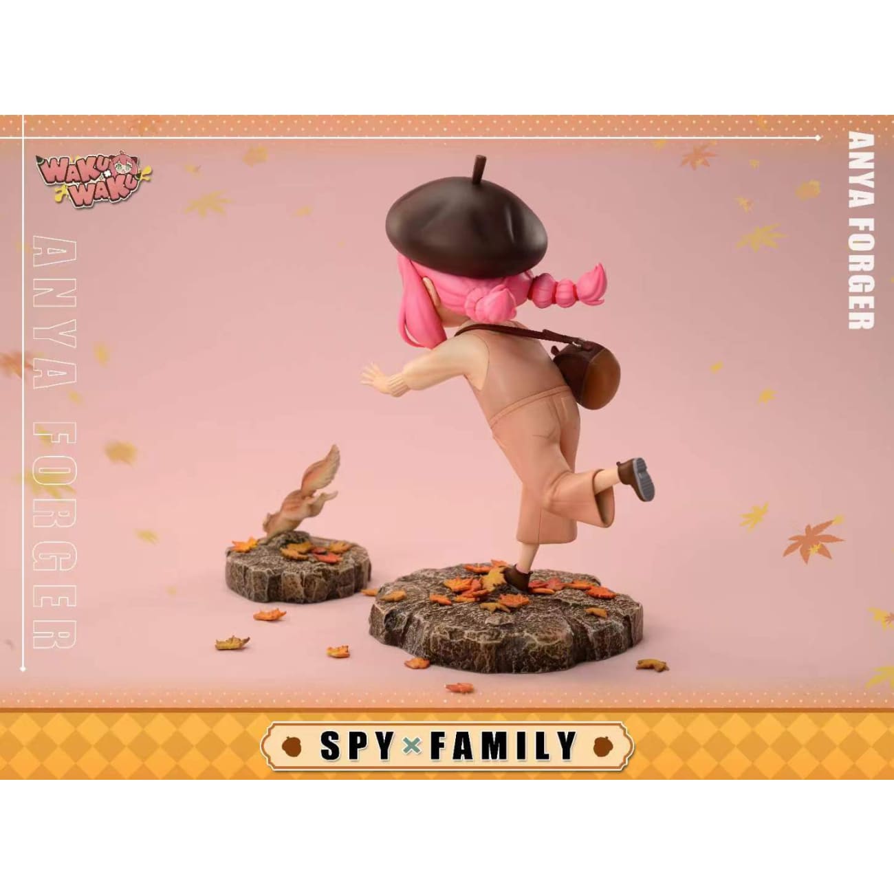 WakuWaku Studio - Chasing Squirrel Anya Forger