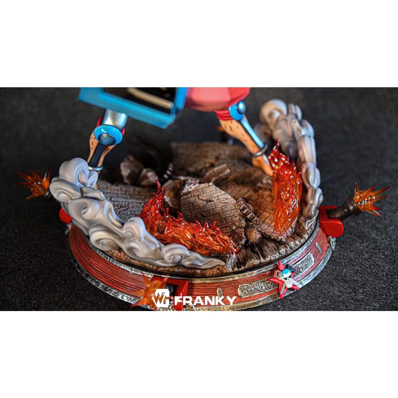 WH Studio - Franky