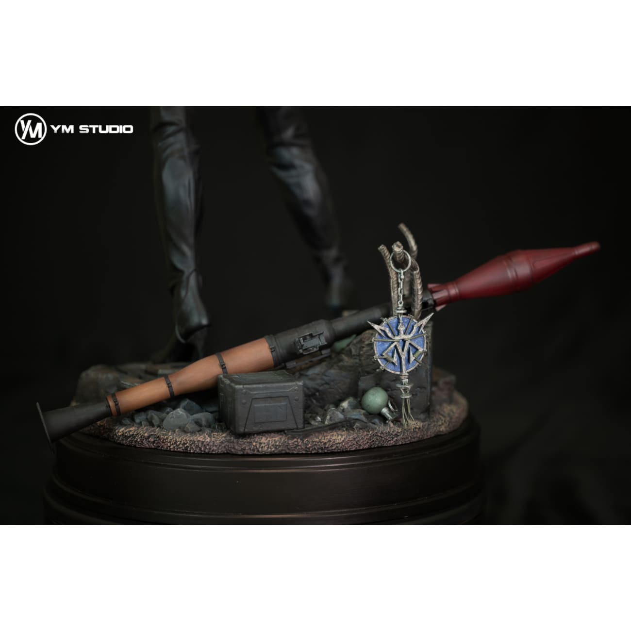 YM Studio - Ada Wong