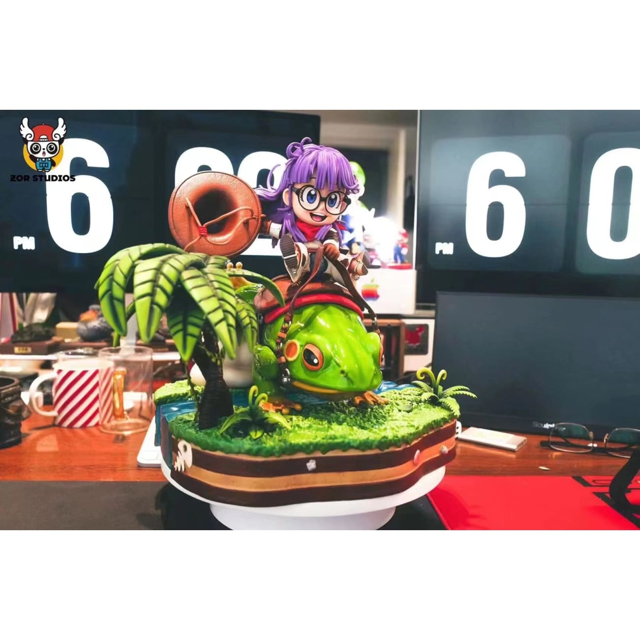ZOR Studio - Arale and Frog