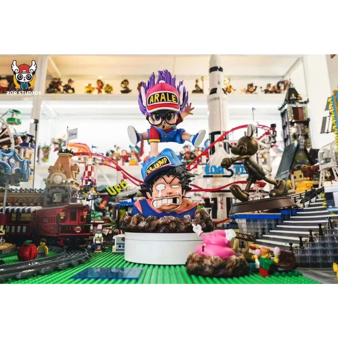 Zor Studio - Arale Punching Dr Slump