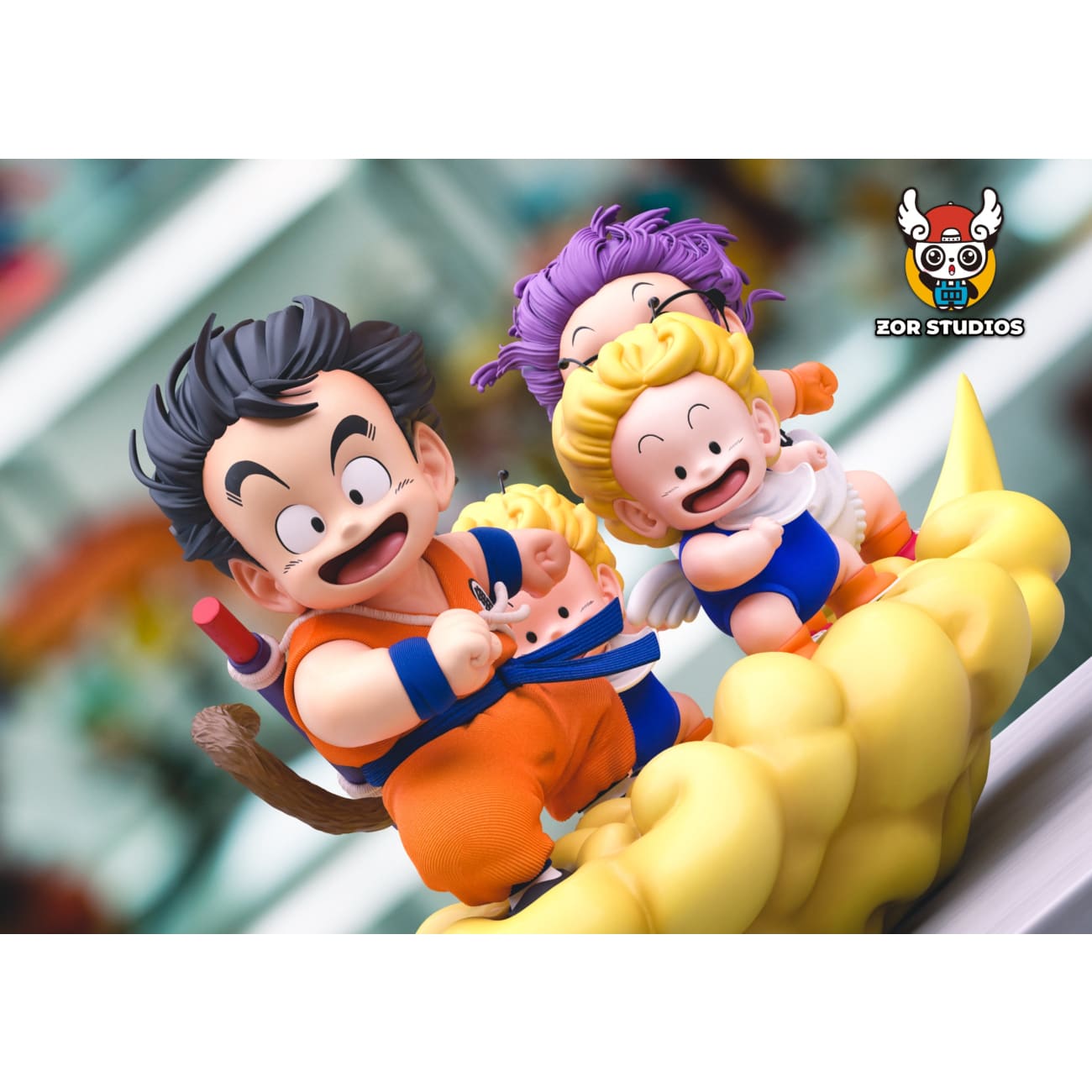 ZOR Studio - Son Goku & Arale Norimaki Riding Clouds