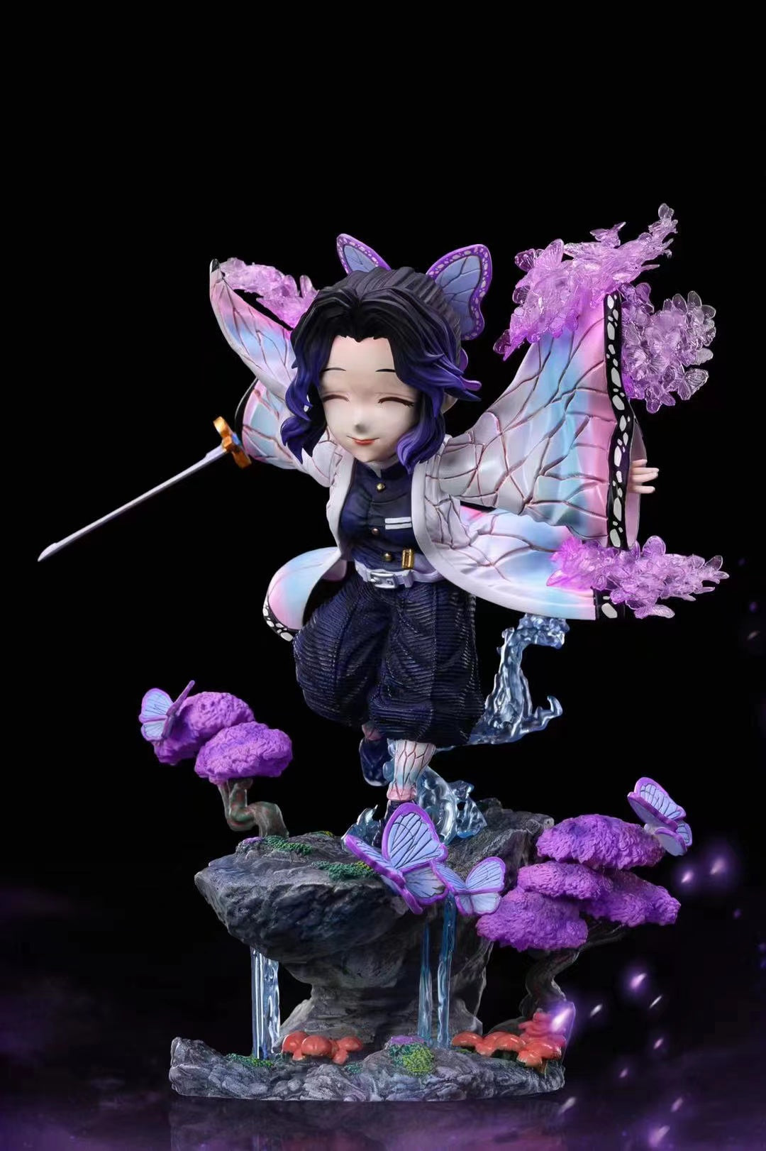 G5 Studios - Kocho Shinobu