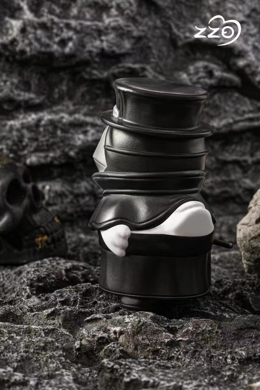 ZZO Studio - Fatty Plague Doctor