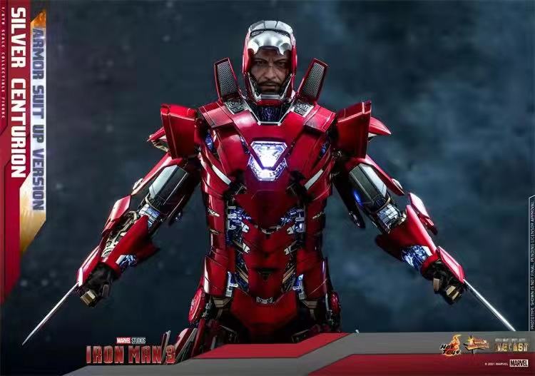 HOTTOYS - IronMan 3 Silver Centurion Armor suit up version