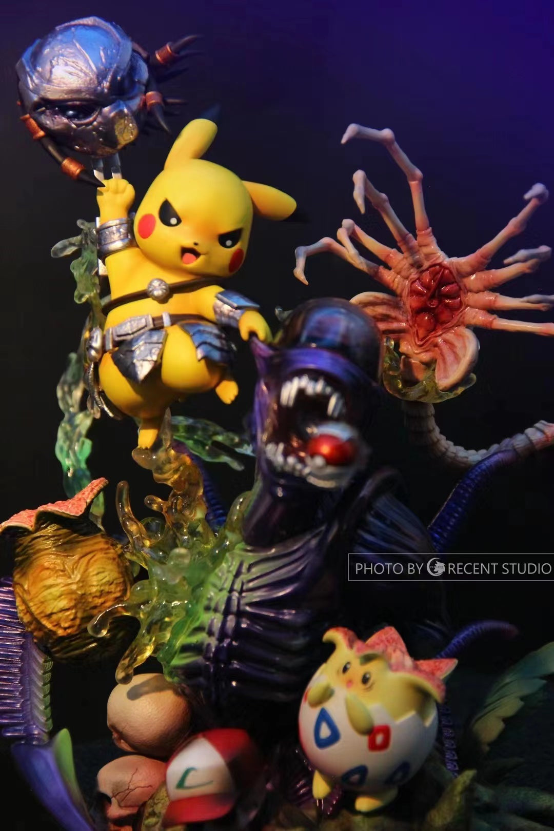 Crescent Studio - Pikachu cosplay Alien Togepi