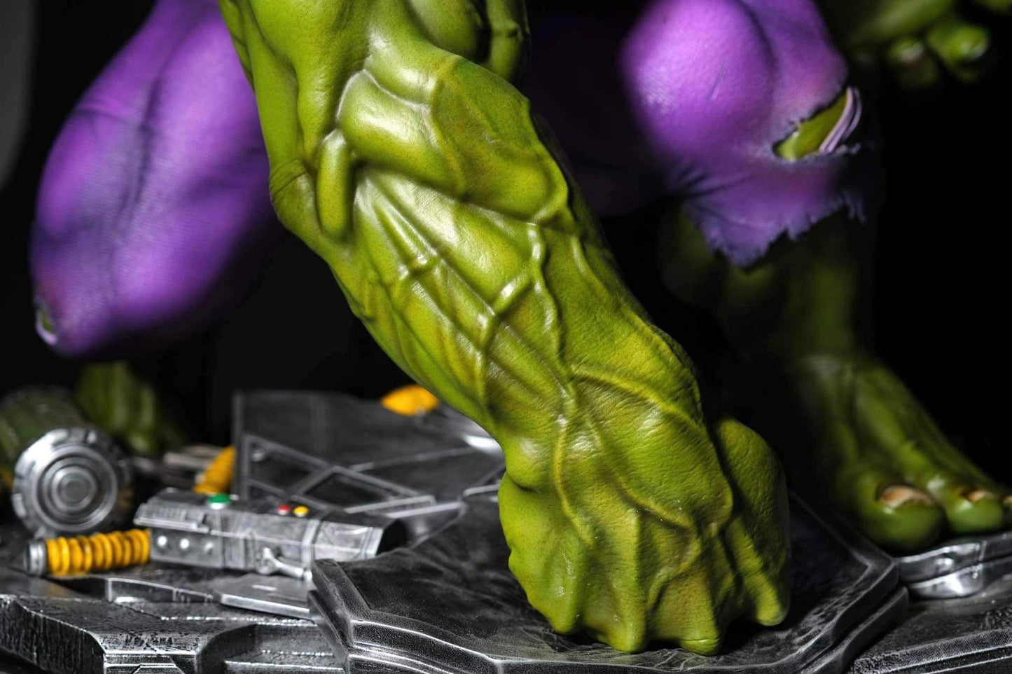 Exoresin - Hulk (Pink/ Purple)