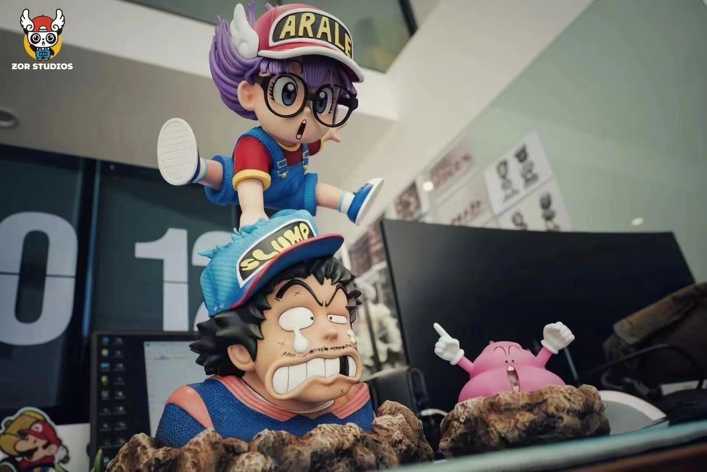 ZOR Studio - Arale Punching Dr Slump