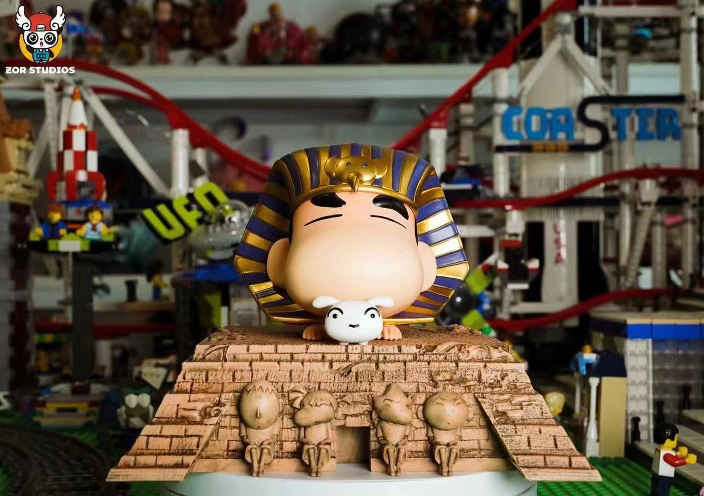 ZOR Studio - Crayon Shin Chan Pyramid