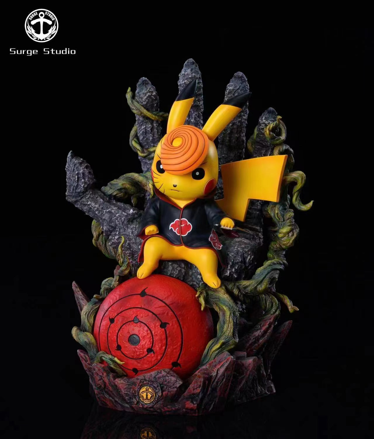 Surge Studio - Pikachu Cosplay Tobi