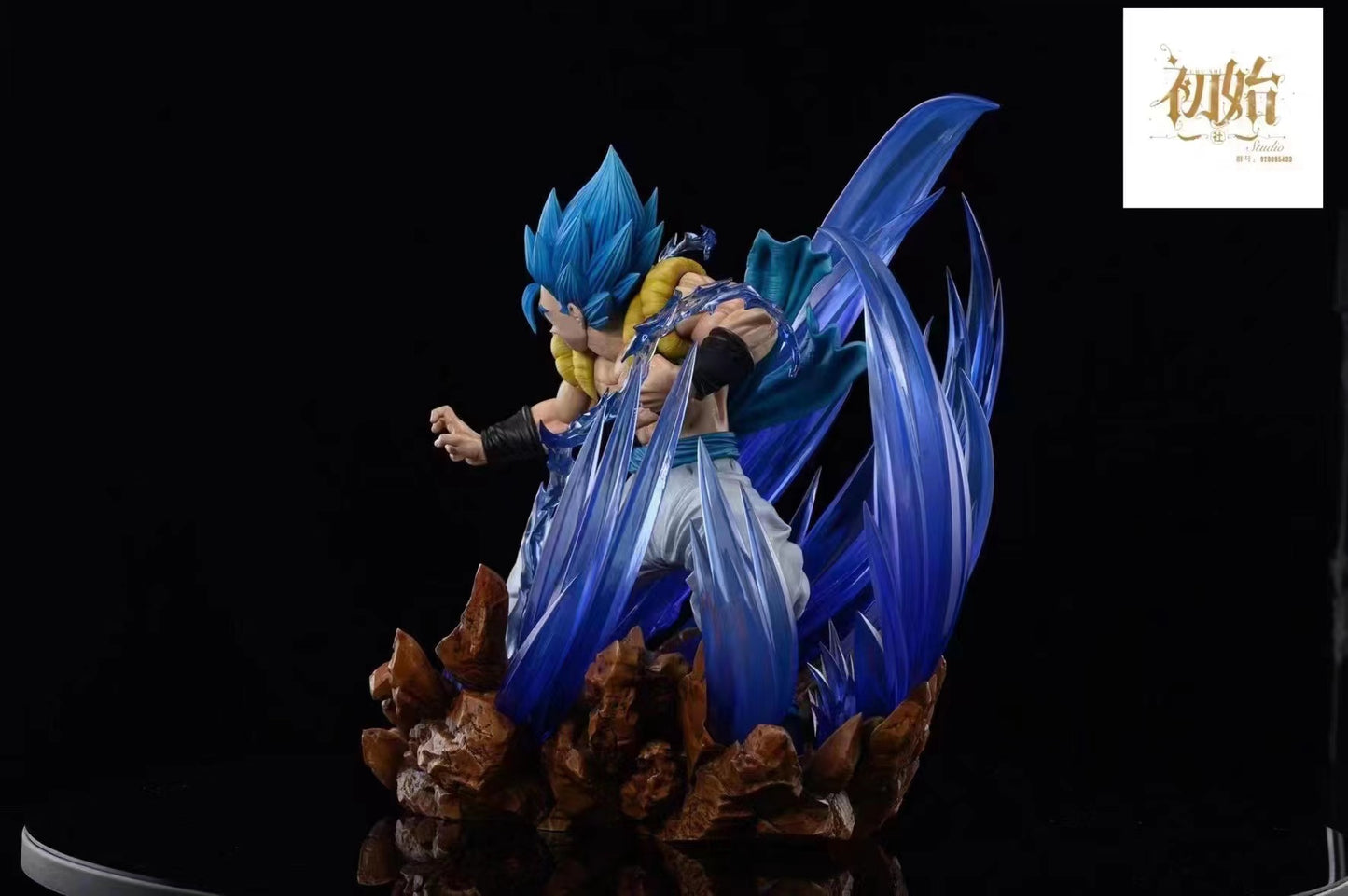 ChuShiShe Studio - Super Saiyan Blue Gogeta
