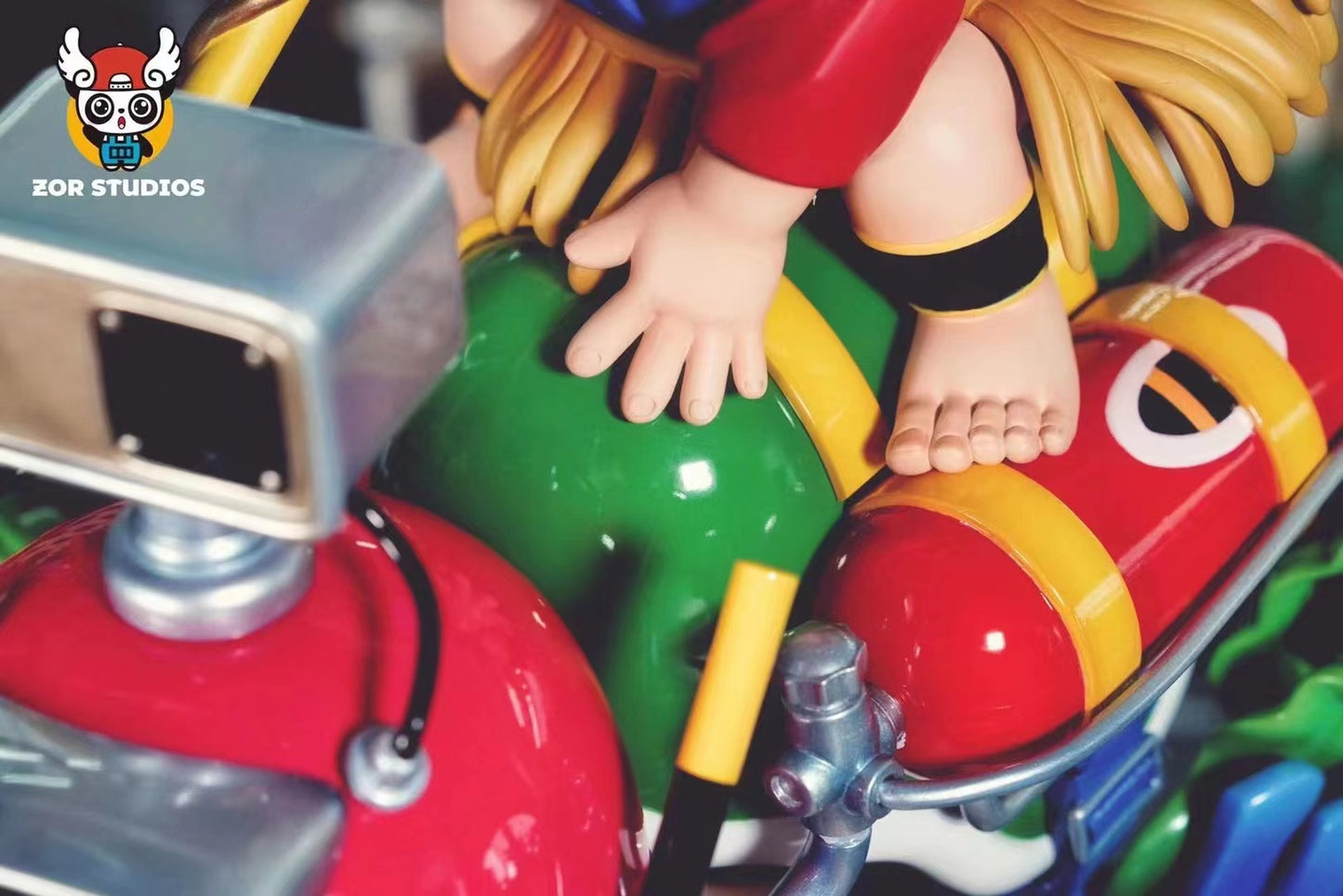 ZOR Studios - Diving Arale & Senbe Norimaki