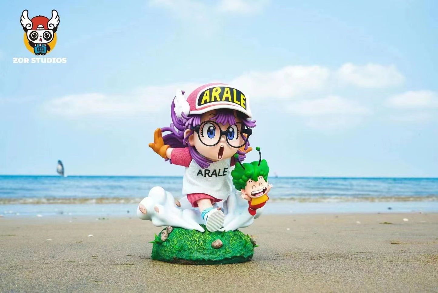 ZOR Studios - Running Norimaki Arale and Gatchan