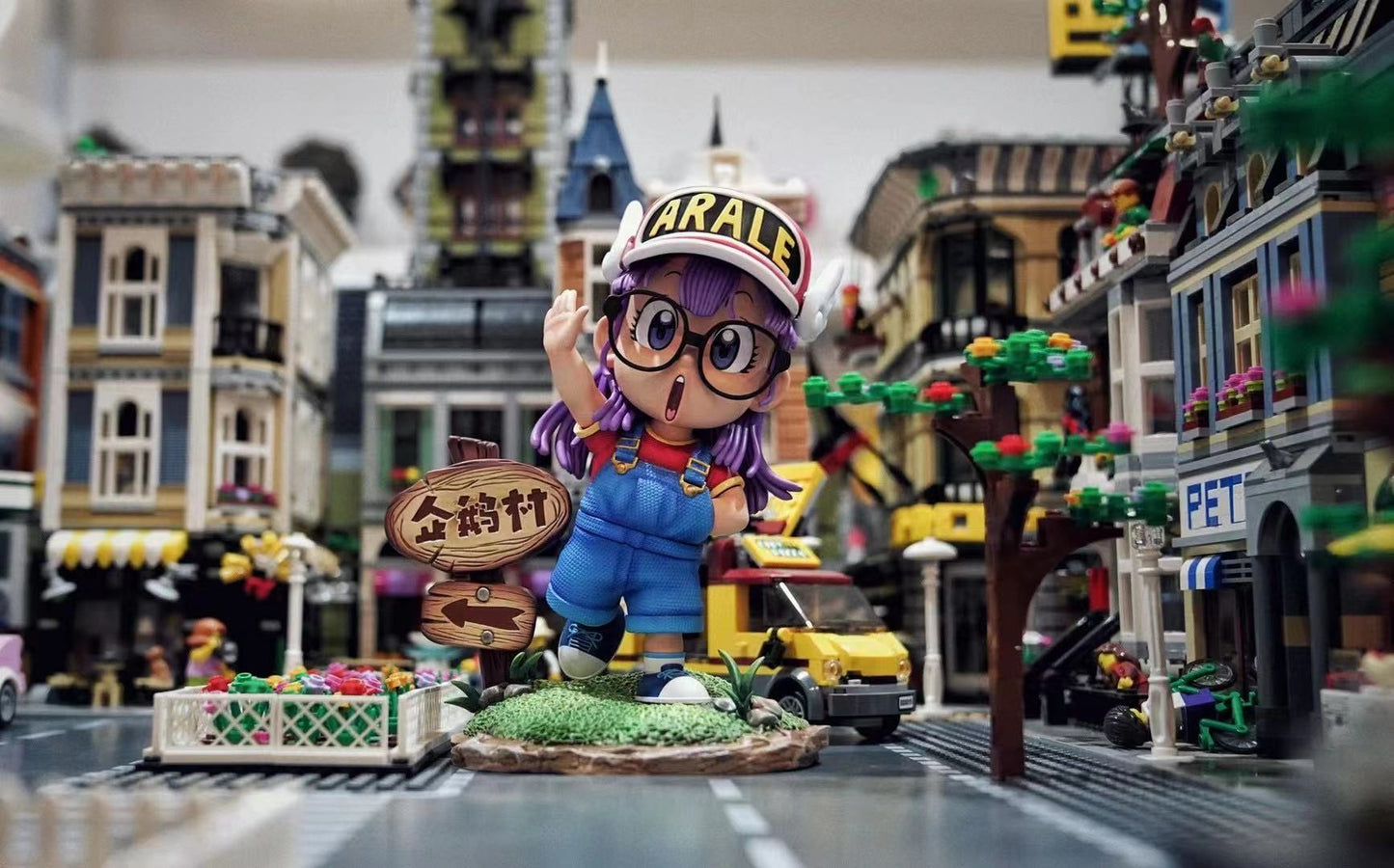 ZOR studio - Arale