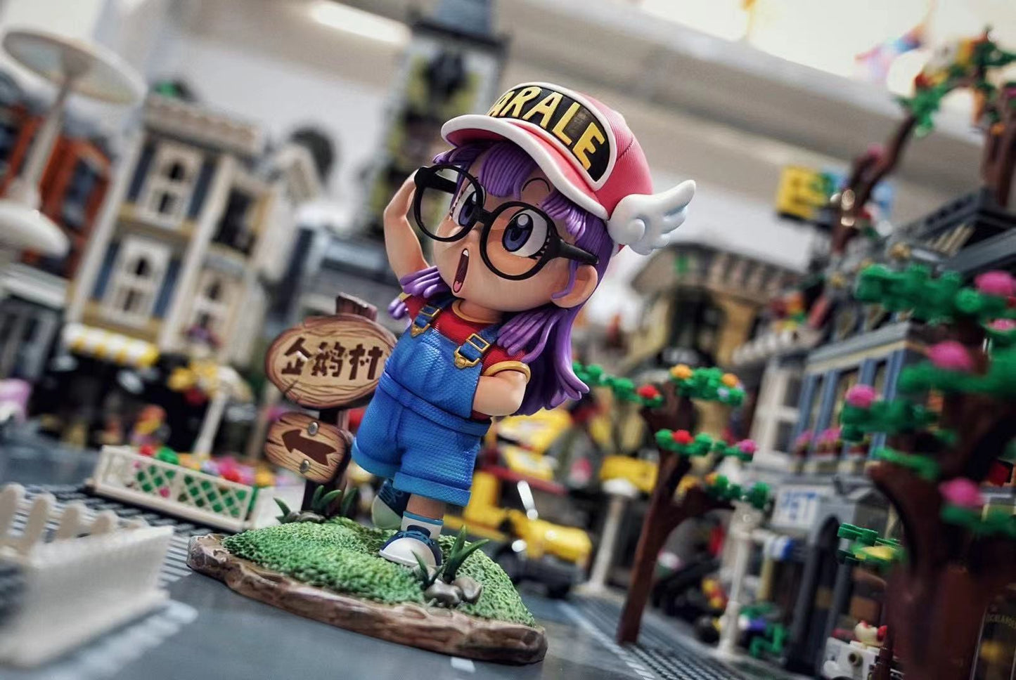 ZOR studio - Arale
