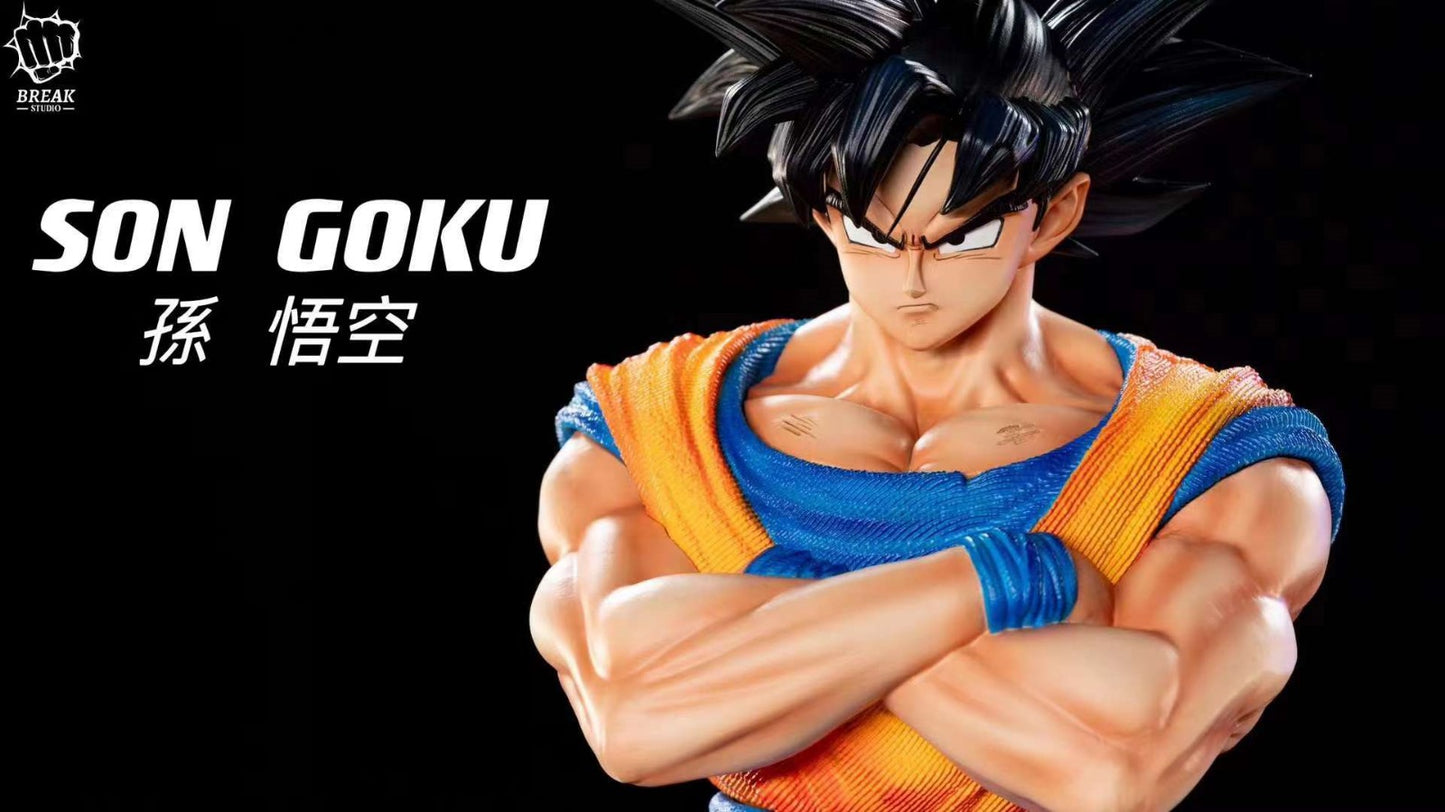 Break Studio - Hug Chest Son Goku [3 Variants]