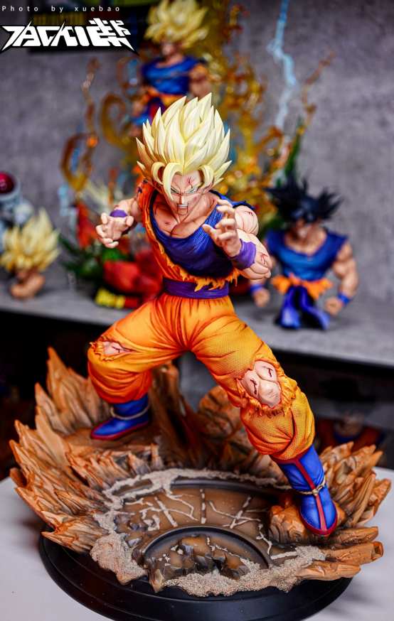 Jie Ke Bang Studio - Super Saiyan Son Goku [4 Variants]