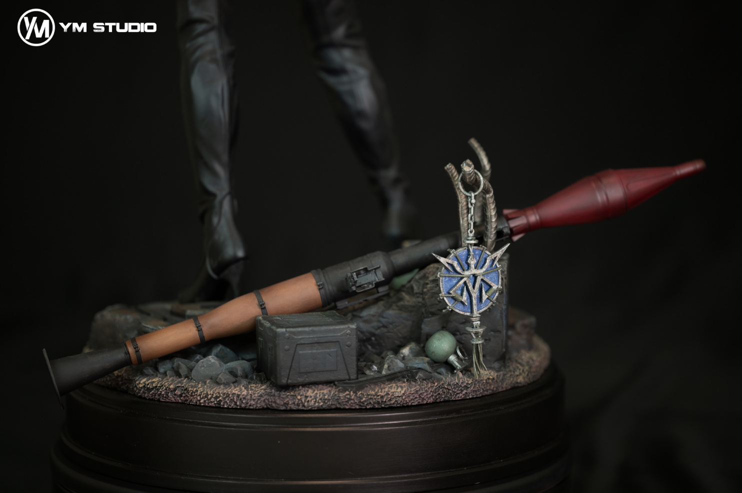 YM Studio - Ada Wong