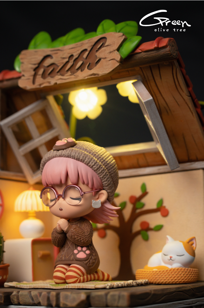 Green Olive Tree Studio - Girl Phoebe is Praying For You