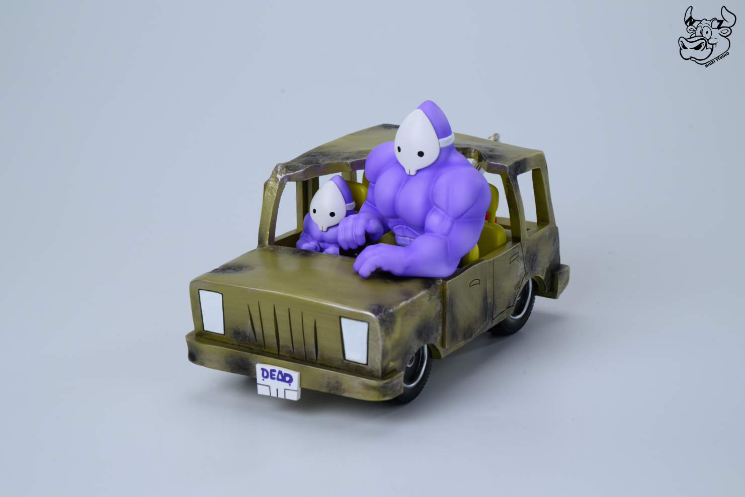 NIUZI Studio - Dad Driving