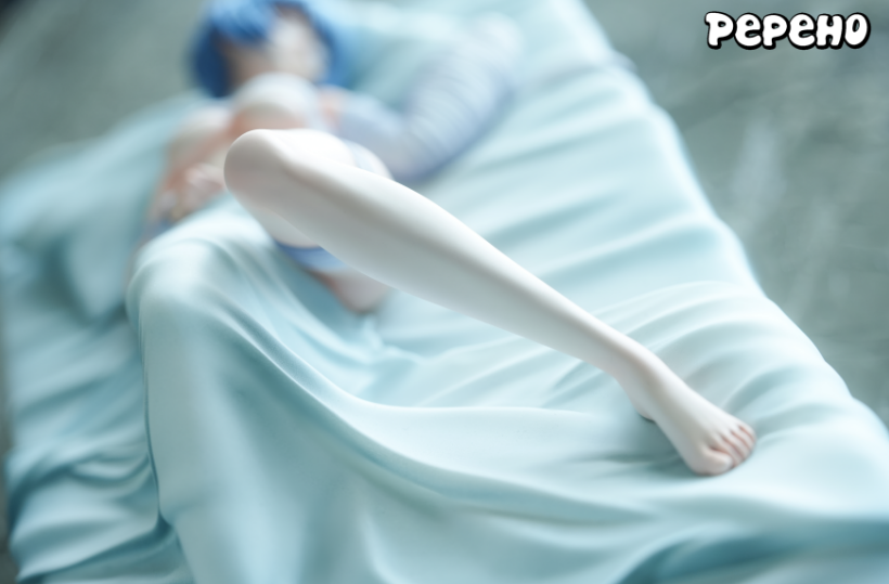 Pepeho Studio - Rei Ayanami on the Hospital Bed 