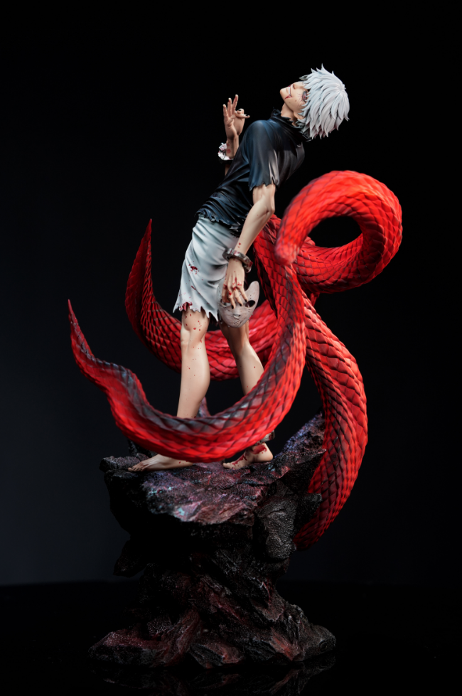 Damocles Studio - Ken Kaneki White Haired Suffering