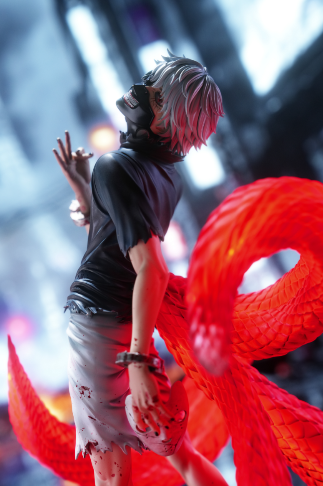 Damocles Studio - Ken Kaneki White Haired Suffering
